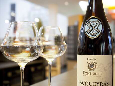 Rhonéa Vacqueyras Rhonéa Vacqueyras