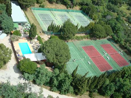 TENNIS Smash Club TENNIS Smash Club