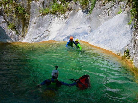 Le canyoning avec Terra Nova Le canyoning avec Terra Nova