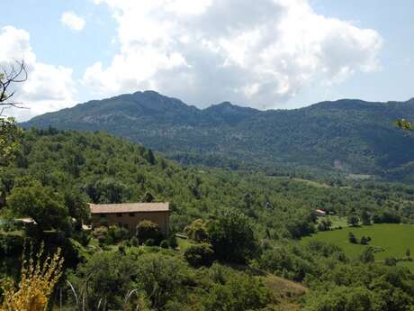 Aco de Roman - Gîte l'Eau Vive Aco de Roman - Gîte l'Eau Vive