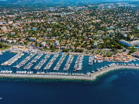 Le Port de Santa-Lucia Le Port de Santa-Lucia