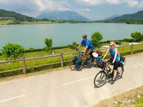 location vélo électrique sur la via Rhôna et parcours à thème location vélo électrique sur la via Rhôna et parcours à thème