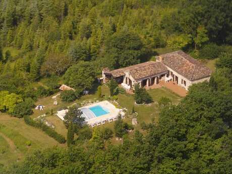 Gîte de M LESCOUL Gîte de M LESCOUL