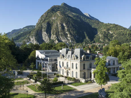 Saint-Egrève, du Château Borel à la Maison Barnave Saint-Egrève, du Château Borel à la Maison Barnave