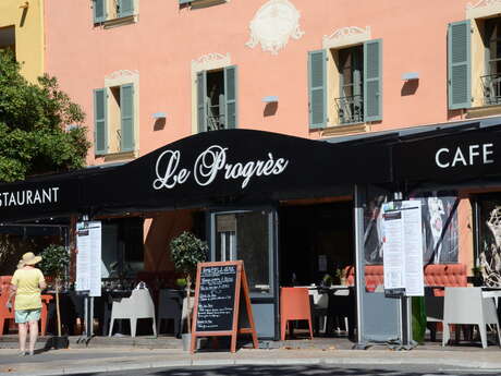 Fermé - Le Café du Progrès Fermé - Le Café du Progrès