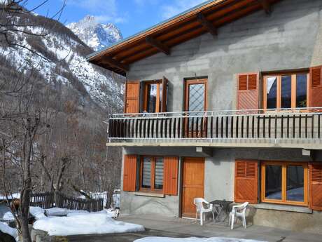 A la montagne A la montagne