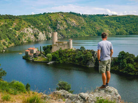 Les gorges de la Loire Les gorges de la Loire