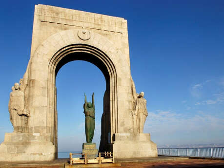 Monument aux morts de l'Armée d'Orient Monument aux morts de l'Armée d'Orient