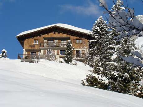 A la montagne un « Chez-nous », chalet Fontaine BARTOUD A la montagne un « Chez-nous », chalet Fontaine BARTOUD