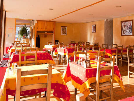 Hôtel-Restaurant Les Alpins Hôtel-Restaurant Les Alpins