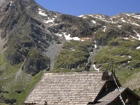 Refuge la Dent Parrachée Refuge la Dent Parrachée