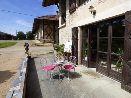 Relais équestre La Jument Grise Relais équestre La Jument Grise