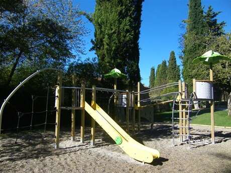 Aire de jeux du Parc Municipal Aire de jeux du Parc Municipal