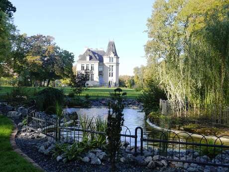 PARC DU CHARMOIS