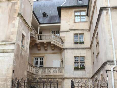 Hôtel d'Haussonville ****