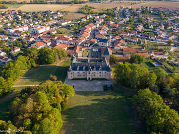 CHÂTEAU DE FLÉVILLE