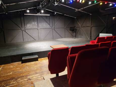 Théâtre la Voyageuse