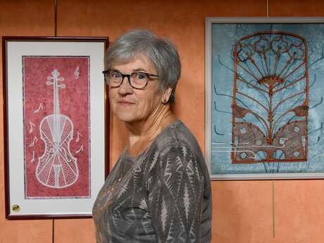 Démonstration-vente Danielle Beugnette Brodeuse