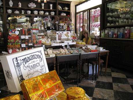 AU DUCHE DE LORRAINE SALON DE THE CONFISERIE LEFEVRE-LEMOINE