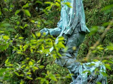 STANDBEELD VAN RODIN - PARC DE LA PEPINIERE