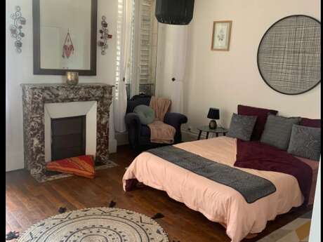 APPARTEMENT MEUBLÉ BOHEME SECTEUR THERMAL