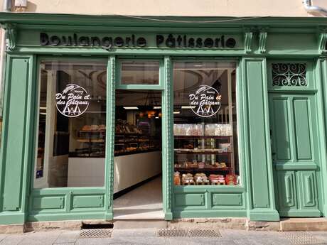 DU PAIN ET DES GÂTEAUX BOULANGERIE PATISSERIE