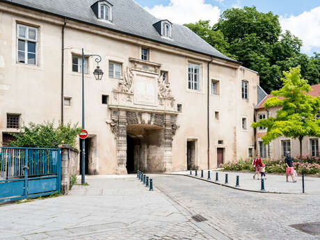 PORTE DE LA CITADELLE