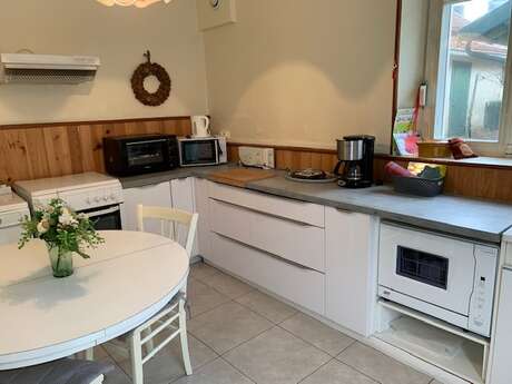 Meublé Deny Evelyne