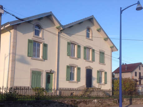 Meublé F1 bis la Charmante