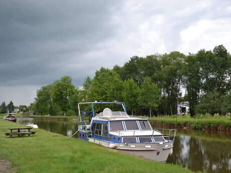 HALTE FLUVIALE DE GIRANCOURT