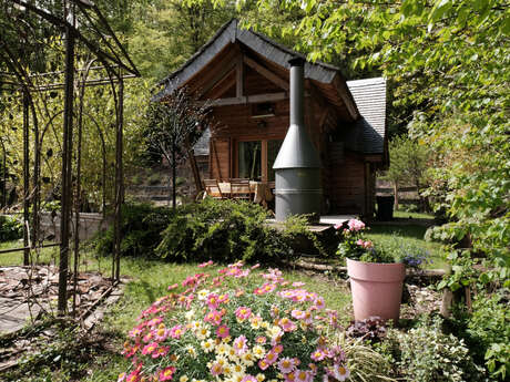 THE LOVERS’ CABIN