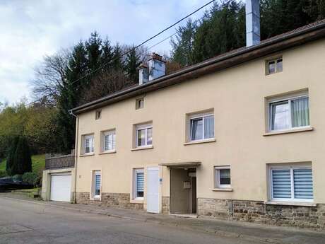 Résidence les Fougères F1 n°2 roses