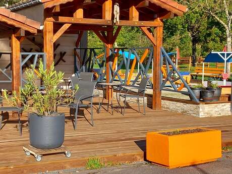 Camping l'île aux mille Charmes