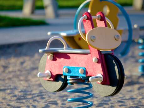 Aire de jeux au port d'Epinal