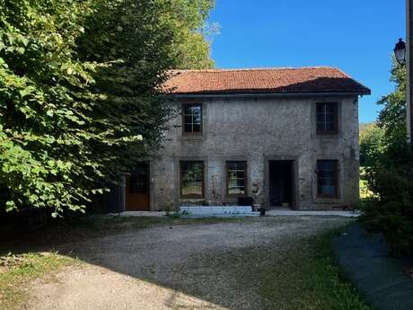 Meublé domaine du Bagnerot la mansarde F2