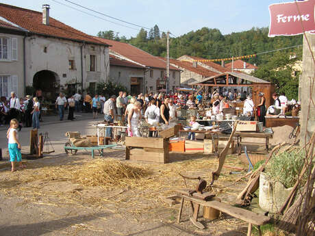 Les Amis du Valamont : village 1900