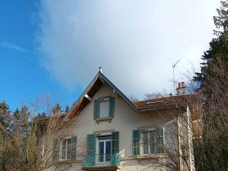 FURNISHED – LES ÉGLANTIERS – THREE ROOMS