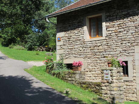 MEUBLÉ - GÎTE DE LA ROCHÈRE