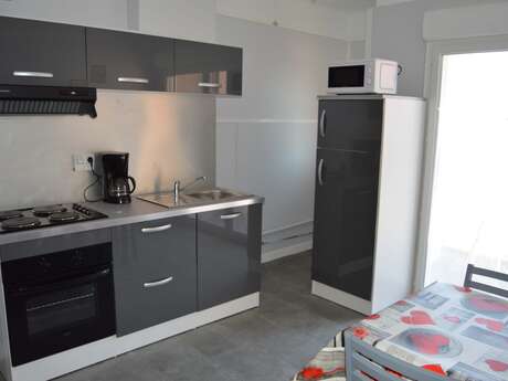 Meublé - Ofildelo - F2 2 e étage Meublé - Ofildelo - F2 2 e étage