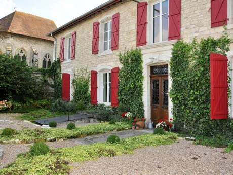CHAMBRES D'HOTES LES 3 OFFICIERS