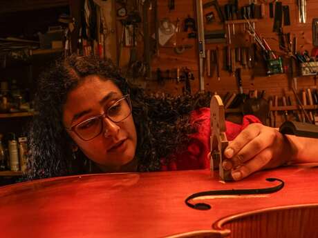 Atelier de lutherie Stella - Romane Conroux