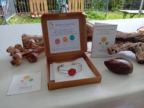 Modibulle - plant jewelry