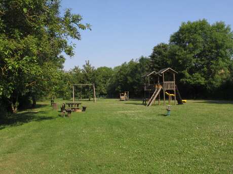 Aire de stationnement de Greux