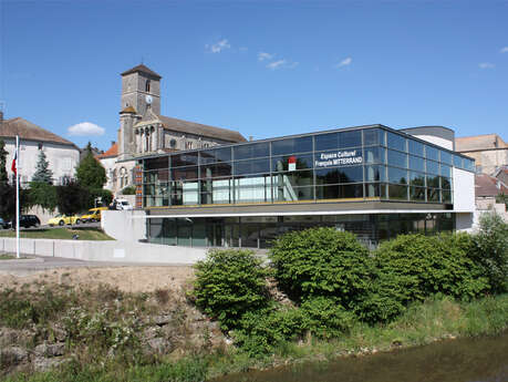 Le Trait d'Union -  espace culturel François Mitterrand