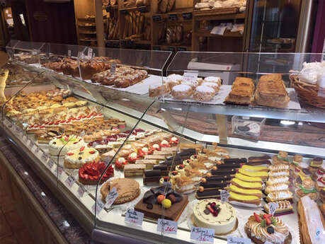 Maison Devillard petits pains et chocolat