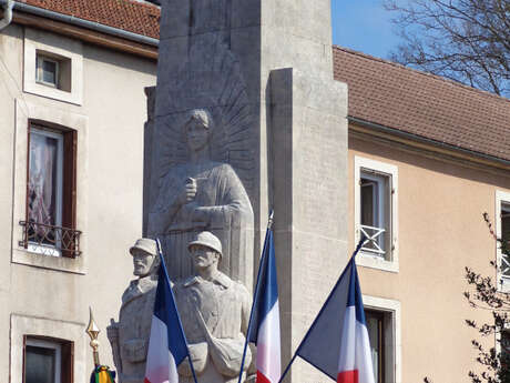 MONUMENT AUX MORTS DE NEUFCHÂTEAU