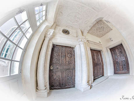 Visite flash de l'Escalier Renaissance de l'Hôtel de Houdreville