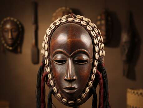 Atelier "Fabrication de son masque africain" Atelier "Fabrication de son masque africain"