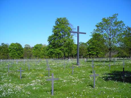 CIMETIÈRE MILITAIRE ALLEMAND