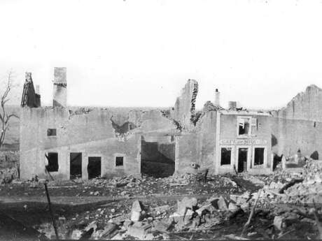 Vestiges du village detruit de fey en haye